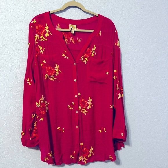 Fig And Flower Embroidered Floral V-neck Long Sleeves Semi Sheer Plus Size Top - Picture 1 of 9